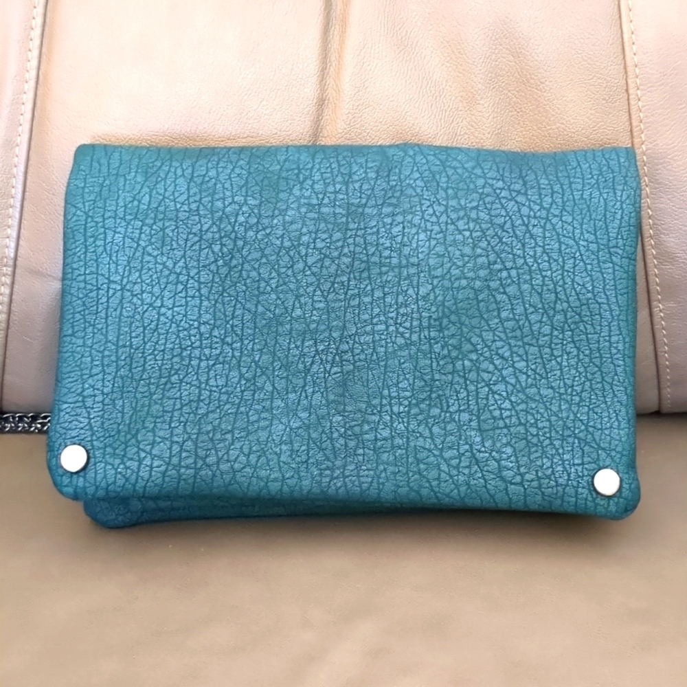 Street Level Crossbody Bag Tiffany Blue Crackle Double Chain Link‎ Strap Crackle